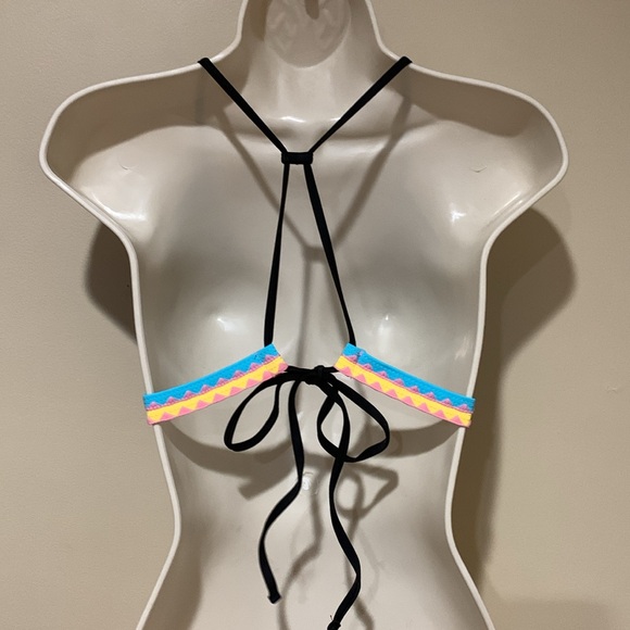 Swim top - Picture 5 of 10